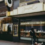 Strategies for Selling Luxury Jewellery Across Channels Strategies for Selling Luxury Jewellery Across Channels