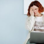 Maintaining Eye Health During Long Workdays and Business Travel Maintaining Eye Health During Long Workdays and Business Travel